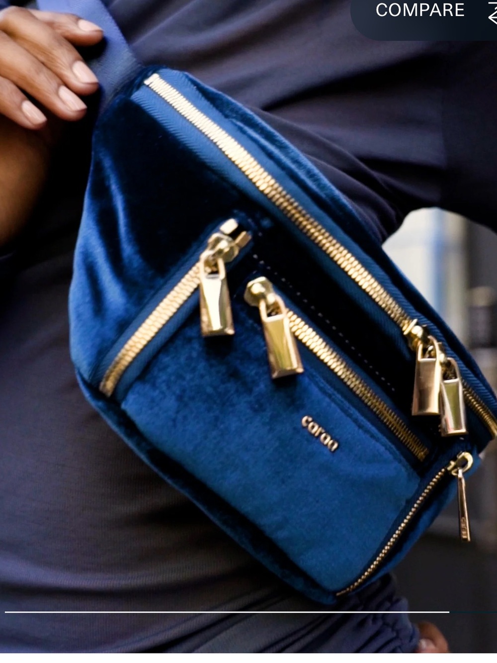 caraa
Sling Small Velvet Small in
Midnight - Picture 2 of 11